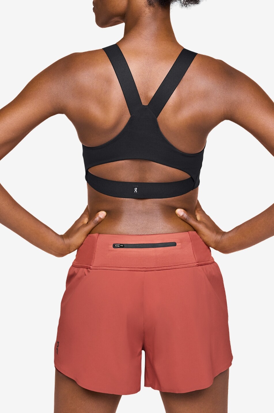 ON Performance wireless sports bra Women BLACK 4