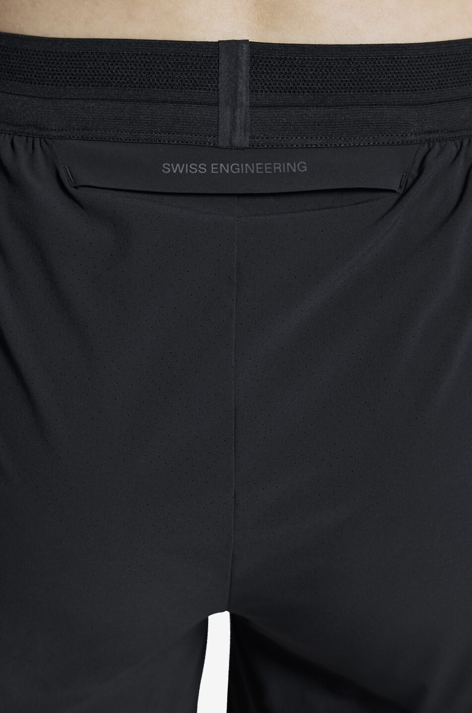 ON Short de running Performance 5" Femme NOIR 6