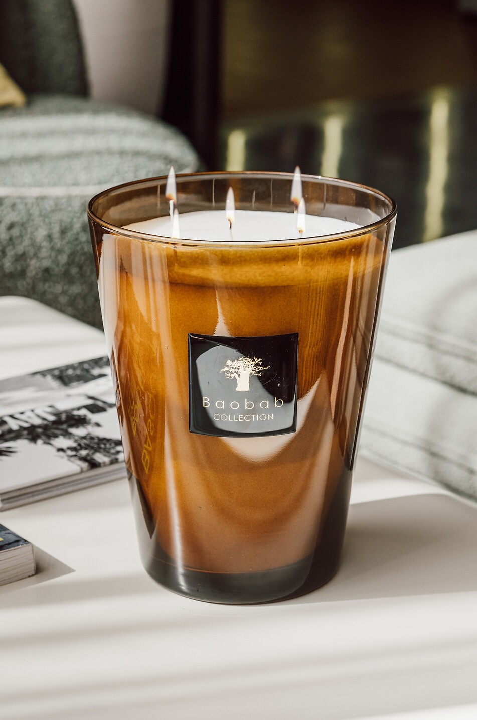 BAOBAB COLLECTION Bougie parfumée Les Prestigieuses Cuir de Russie Max 24 - 5 kg Maison CUIVRE 3