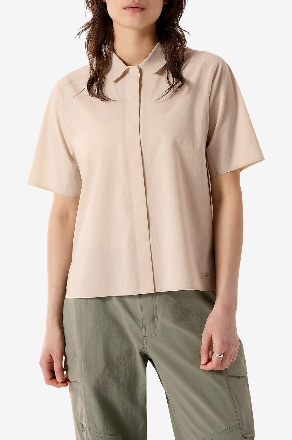 ARC'TERYX Olia fitted short-sleeved shirt in technical fabric Women Light beige 3