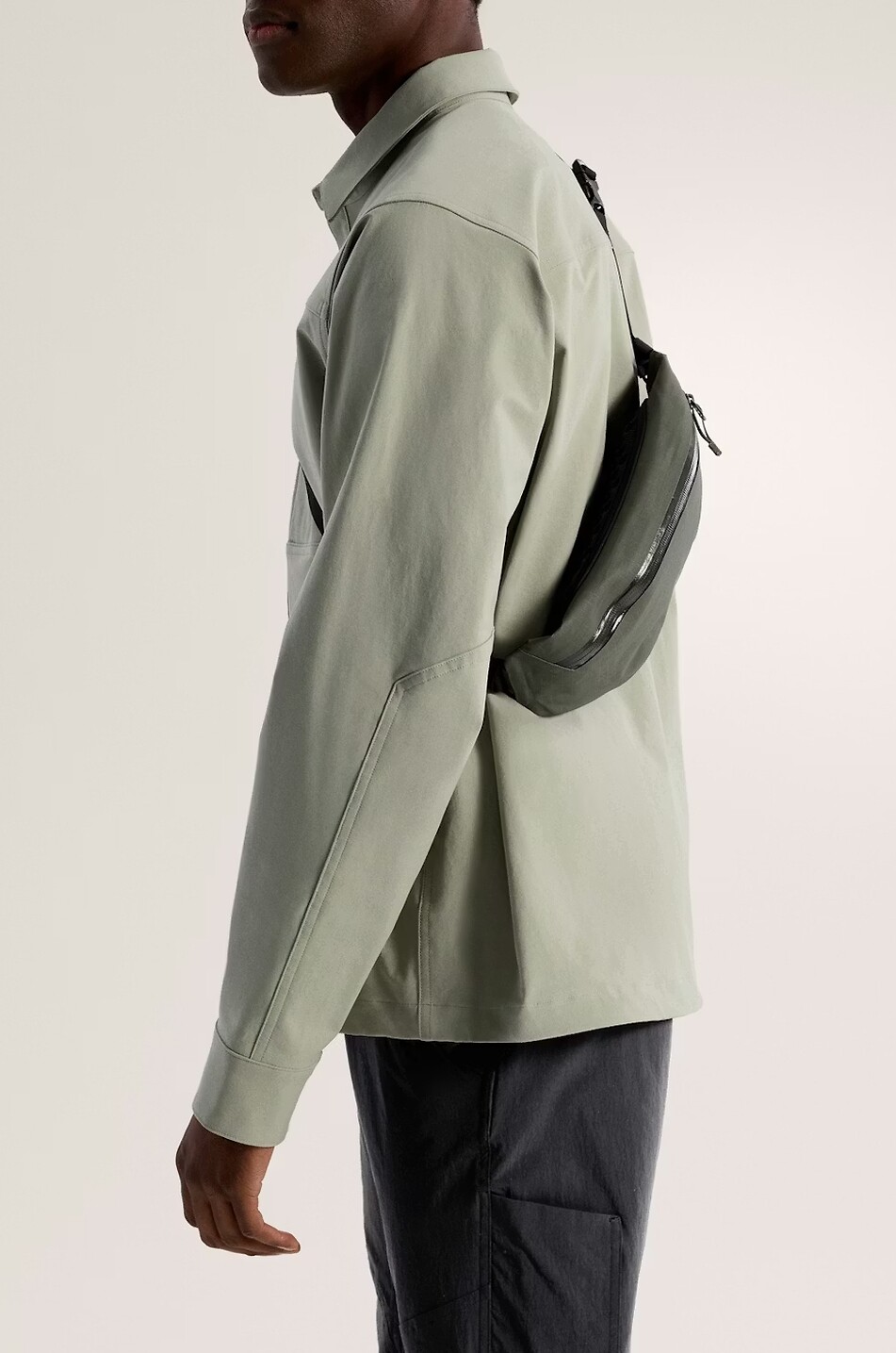 ARC'TERYX Granville shoulder bag with adjustable strap Women DARK GREEN 4