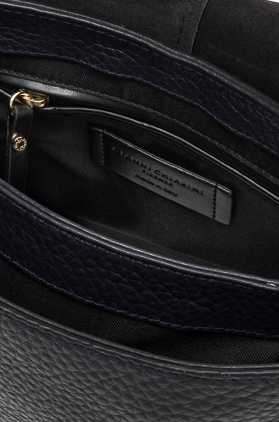 GIANNI CHIARINI Schultertasche aus genarbtem Leder Helena Round Medium Damen DUNKELBLAU 4