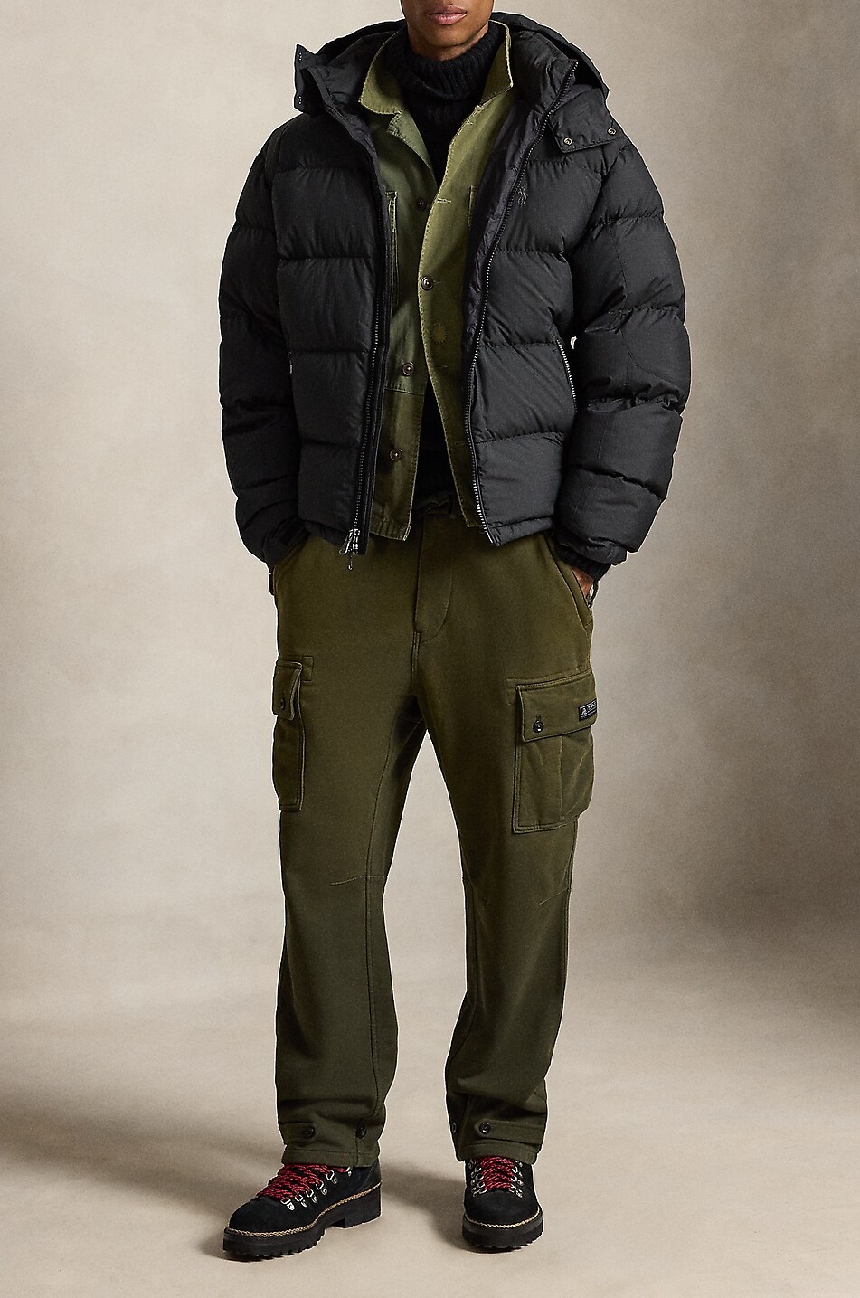 POLO RALPH LAUREN Kurze Kapuzendaunenjacke aus Technomaterial The Gorham Herren SCHWARZ 4