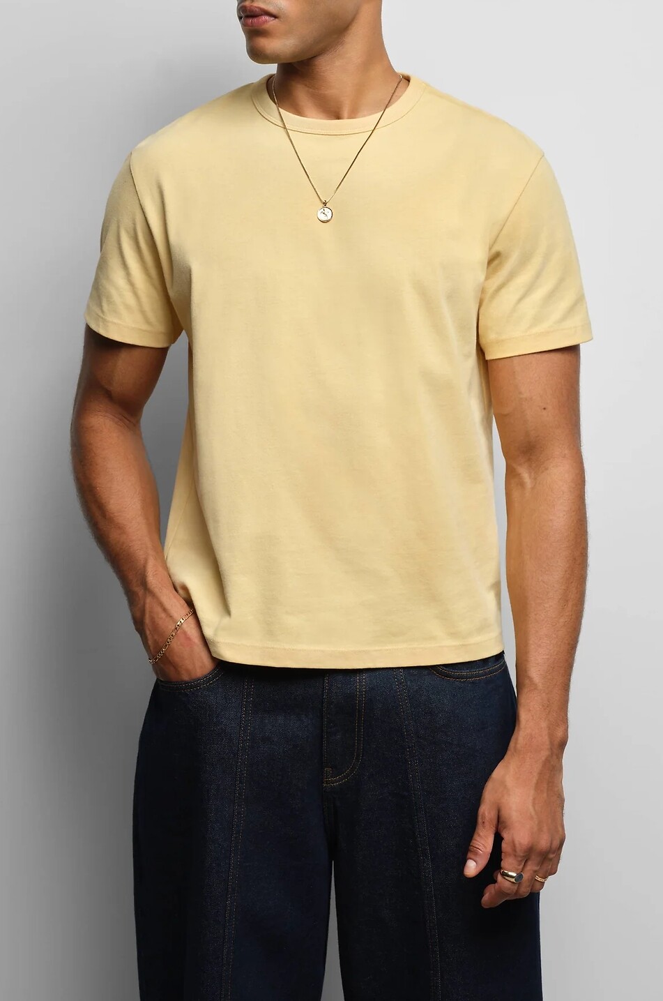 ABOUT:BLANK Verkürztes Kurzarm-T-Shirt aus Jersey Baby Tee Herren GELB 5