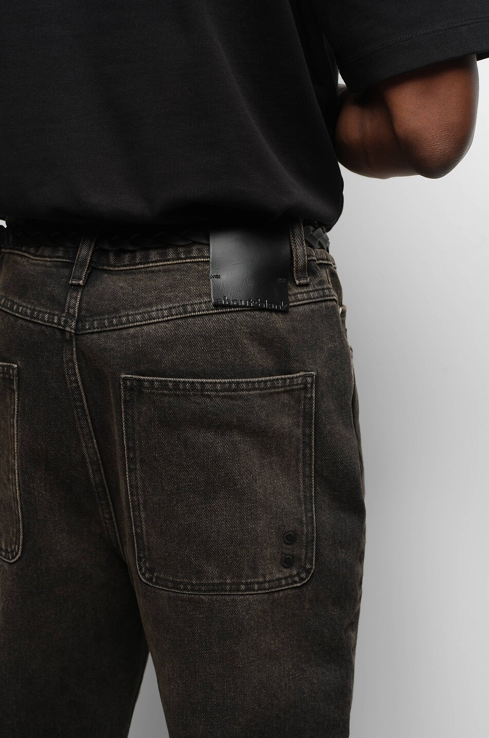 ABOUT:BLANK Gerade Jeans mit hoher Taille und Bindegürtel Relaxed Denim Herren SCHWARZ 5