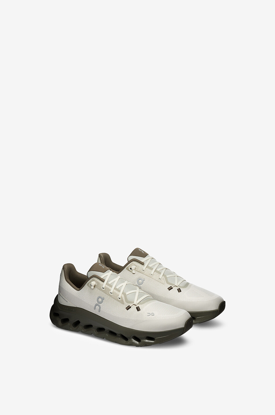 ON Niedrige Schnürsneakers aus Mesh Cloudtilt 1 Herren KHAKI 2
