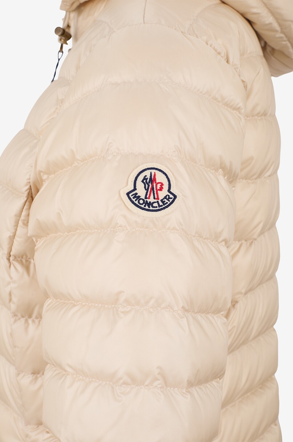 MONCLER Taillierte kurze leichte Daunenjacke mit Kapuze Igelhood Damen Hellbeige 3