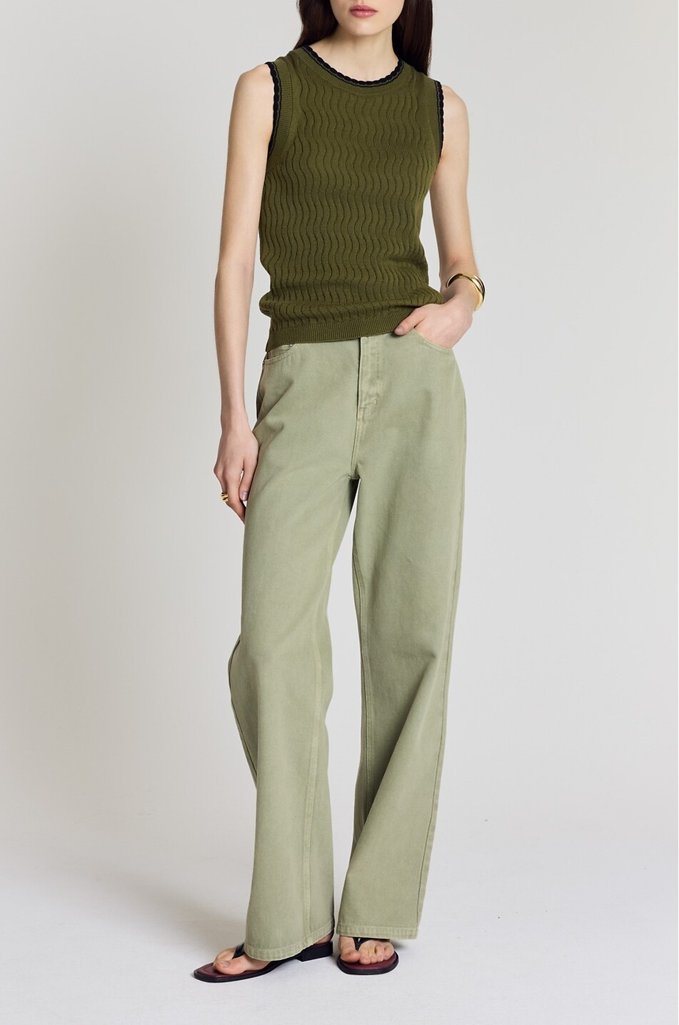 BALZAC PARIS Top sans manches en maille de coton bio ondulée Kahny Femme VERT 2