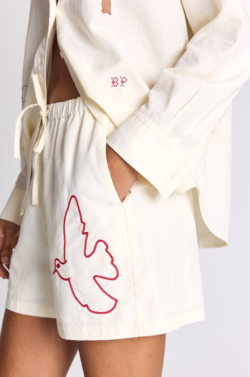 BALZAC PARIS Besticktes Kurzarmshirt aus Leinen-Mix Lisa Damen WEISS 5