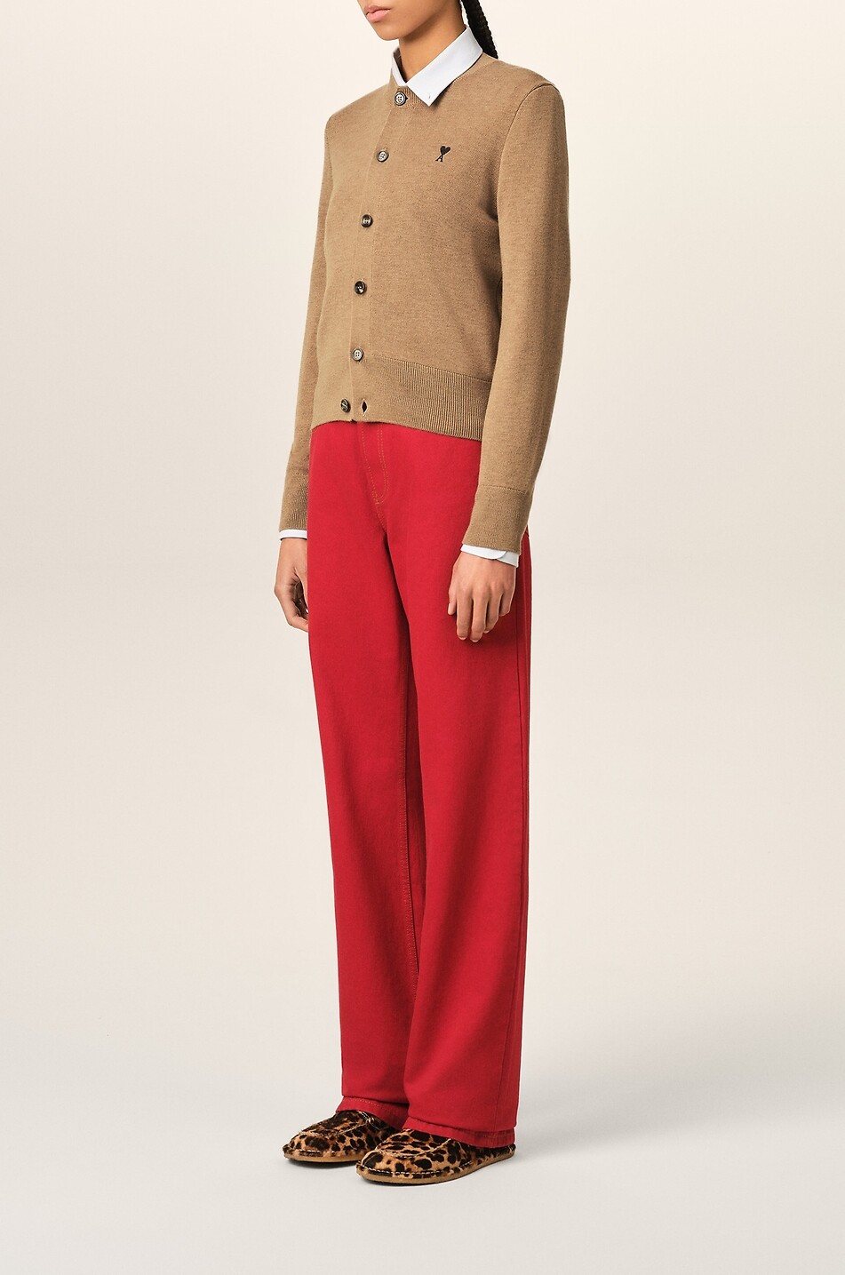 AMI Cardigan ajusté boutonné à col rond en laine Ami de Coeur Femme CAMEL 6