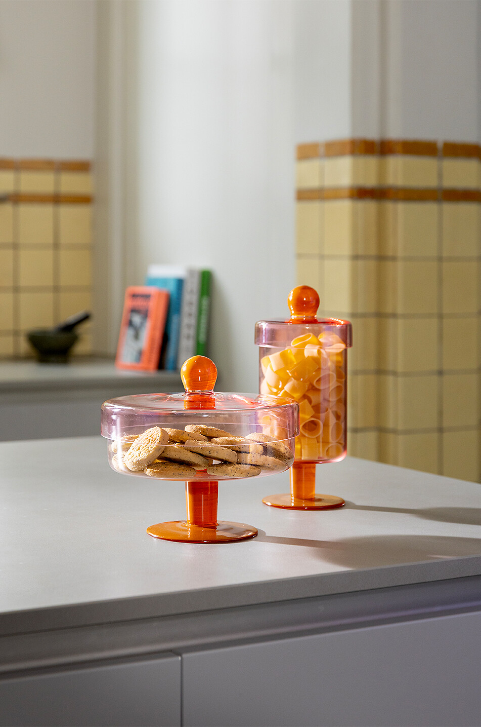 KLEVERING Bocal en verre avec couvercle à pied Duo Pink - H20 Maison ROSE 3