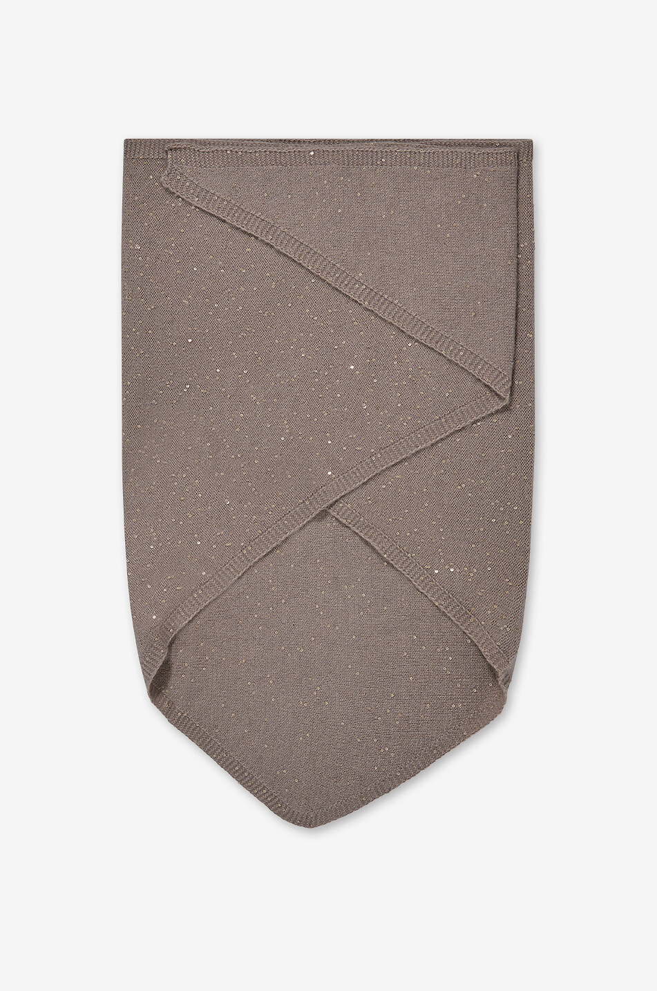 Étole triangulaire en maille ornée de sequins
