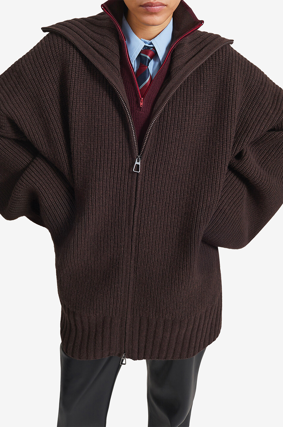 THE FRANKIE SHOP Veda full-zip oversized wool funnel-neck cardigan Women BROWN 5
