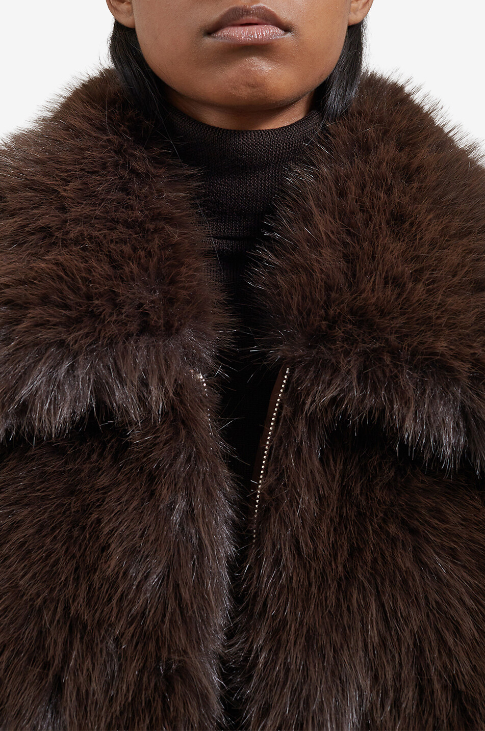 THE FRANKIE SHOP Kurze Oversizejacke aus Kunstfell Hope Damen BRAUN 4