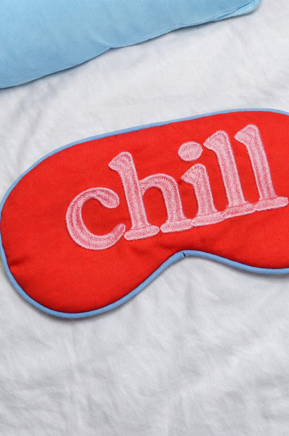 HELIO FERRETTI Masque de sommeil brodé Chill Maison ROUGE 3