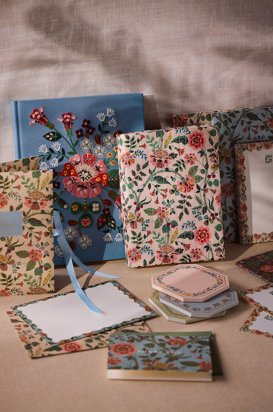 RIFLE PAPER & CO Lot de trois carnets à motif floral Gracie Maison MULTICOLORE 3