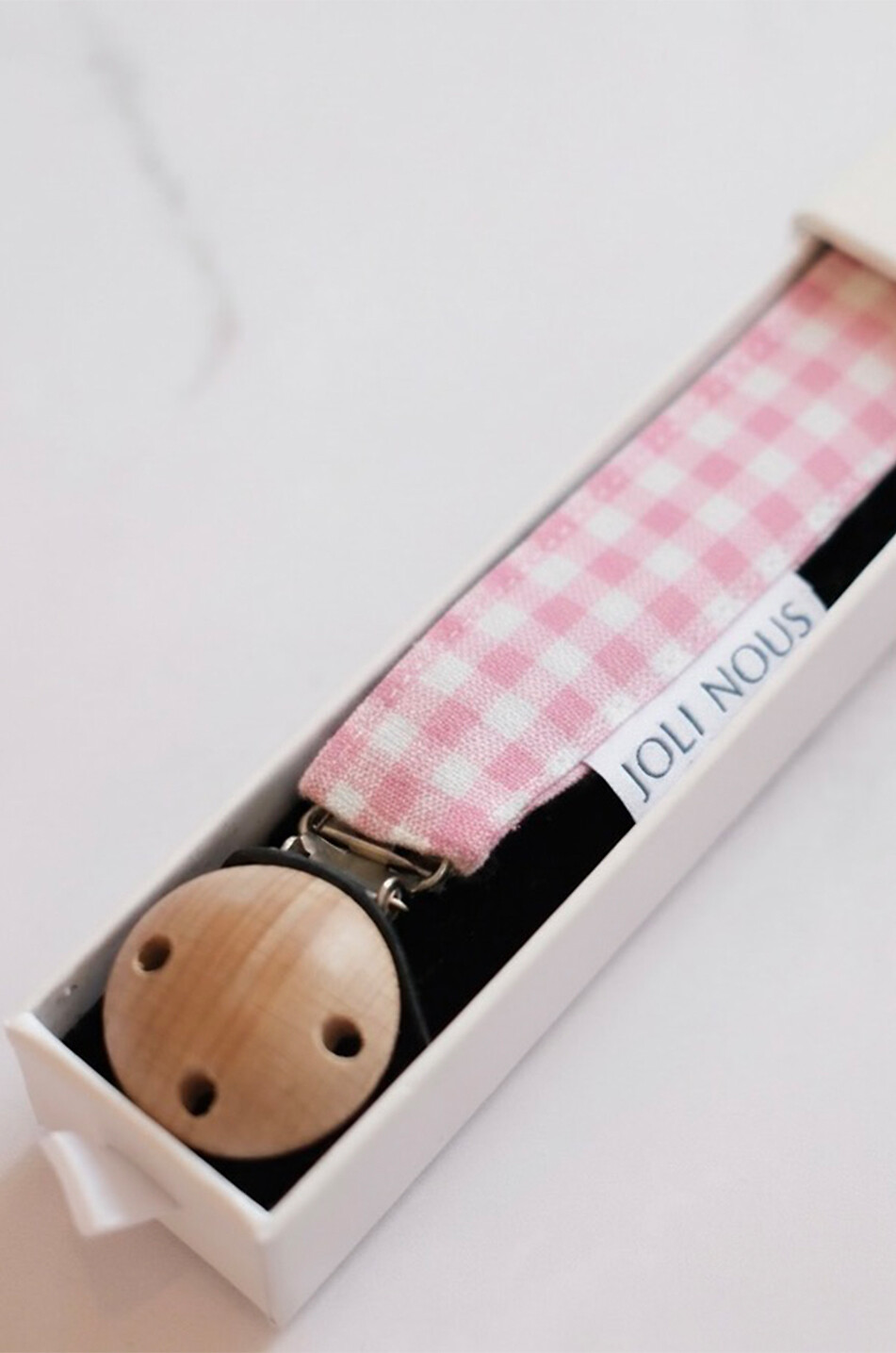 JOLI NOUS Fantasie-Schnullerhalter für Babys Baby ROSA 2