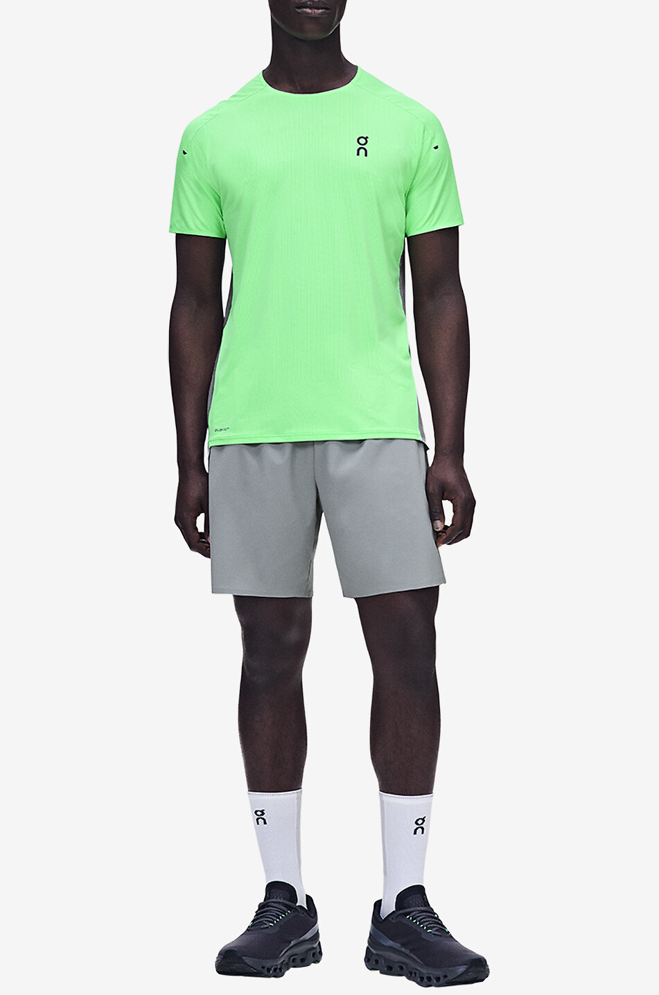 ON Performance round-neck technical fabric running T-shirt Men LIGHT GREEN 4