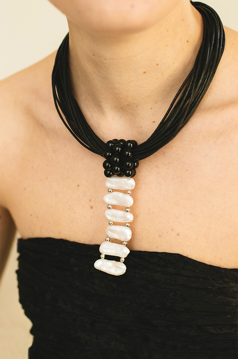 LE SUNDIAL Mehrsträngige Kordel-Kette mit Onyx und Biwa-Perlen Pearls Drop Damen BUNT 3