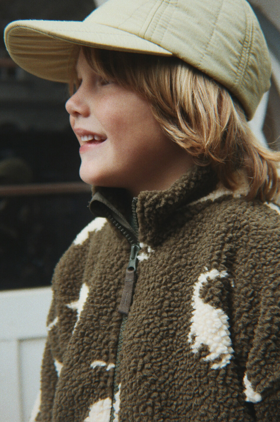 KONGES SLØJD Kinder-Fleece-Jacke mit Print Jody Unisex KHAKI 5
