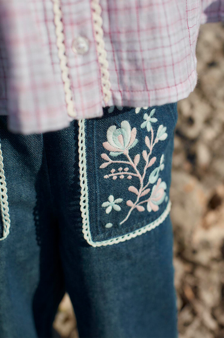 LOUISE MISHA Pantalon droit brodé en daim fille Flofi Fille BLEU FONCE 3