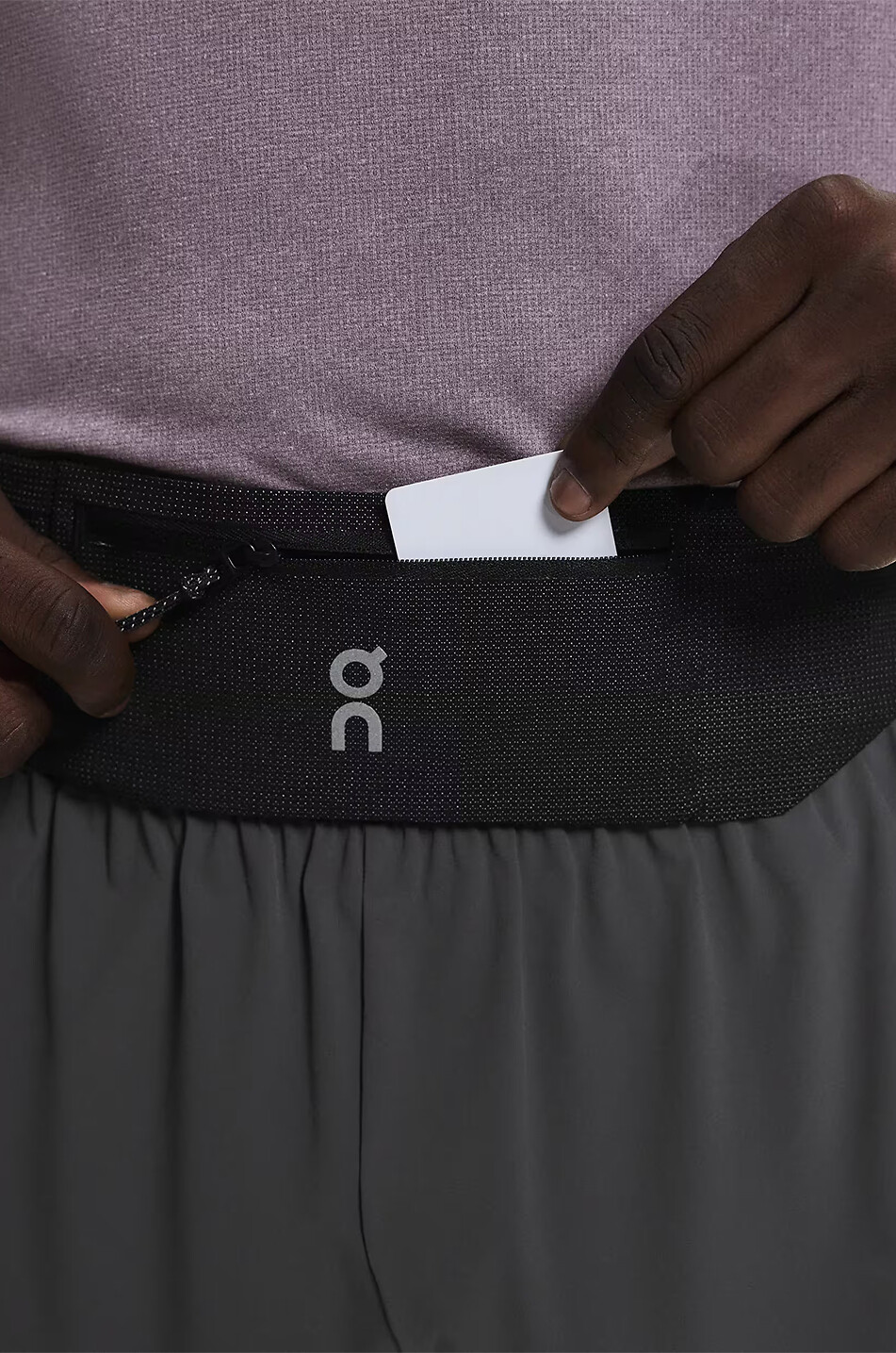ON Ceinture de running zippée Speed Unisexe NOIR 6
