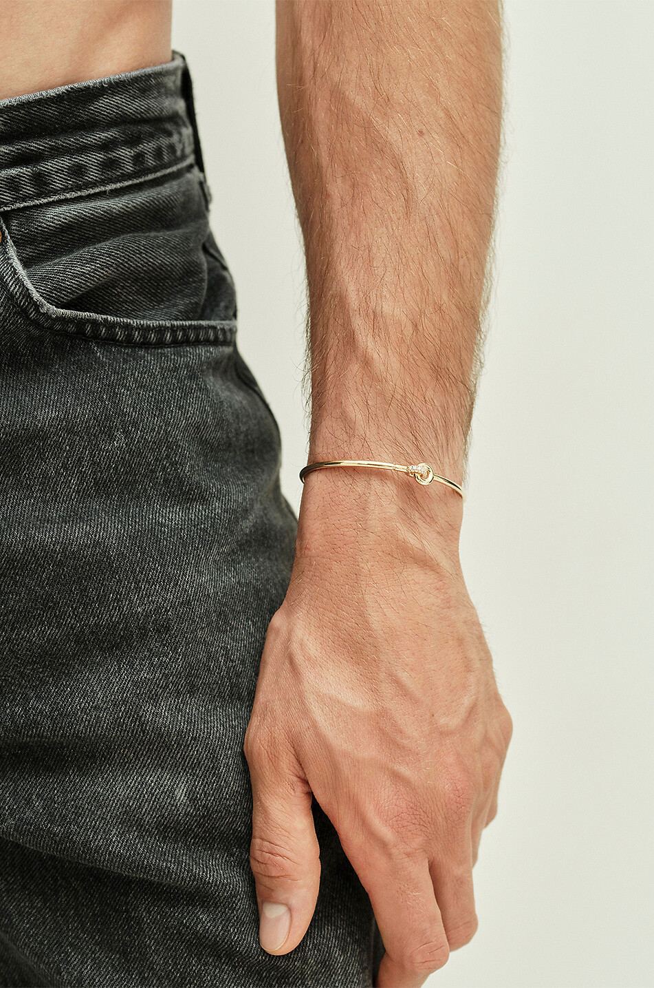 CHARLOTTE CHESNAIS Armreif aus Gelbgold mit Diamanten Twin Pavé Damen GOLDEN 4