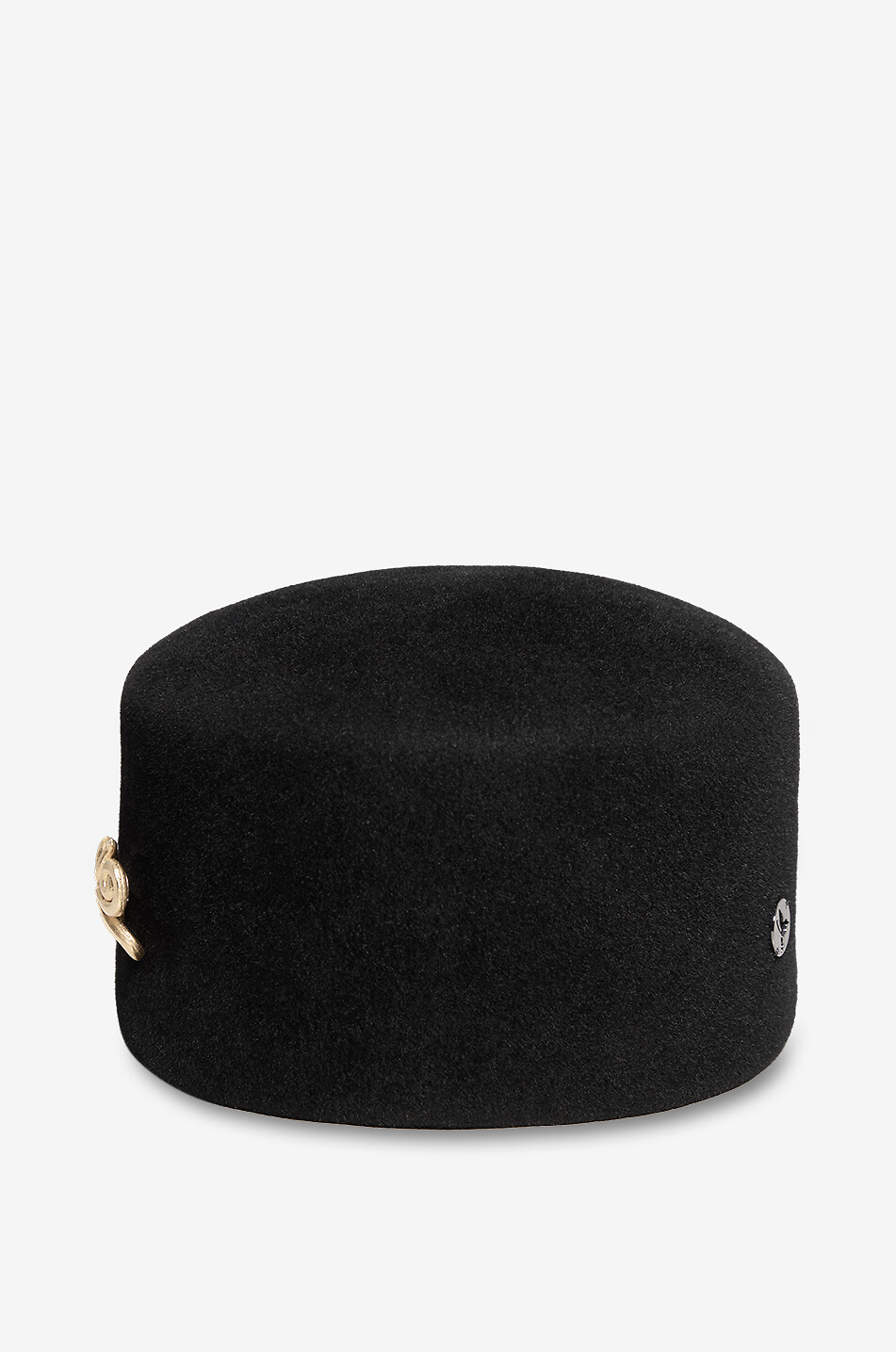 Chapeau ovale à ornement décoratif
