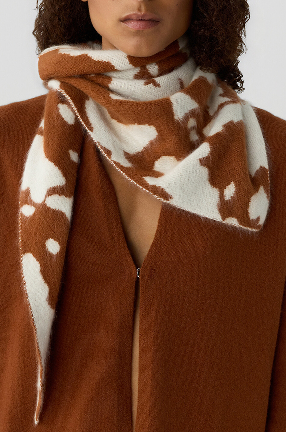 GUEST IN RESIDENCE Grizzly Cowhide Wild animal-print cashmere square scarf Women DARK ORANGE 2