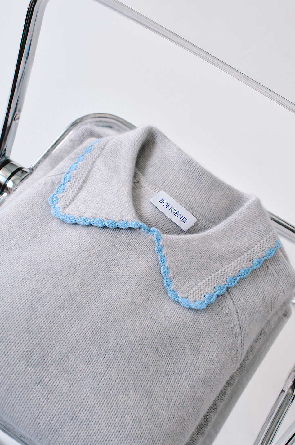 Pull à col claudine en laine et cachemire mélangé